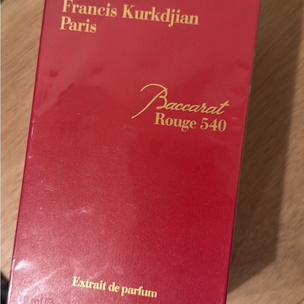 Baccarat Rouge 540 Extrait de Parfum - Red and Gold